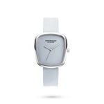 COPENHAGEN STUDIOS Curvy Leather Watch mit silberfarbenem 34-mm-Gehäuse, hellblauem Zifferblatt und Lederarmband