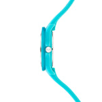 Seitenansicht der Cool Time Kids Armbanduhr - The Cool Ice Princess von Cool Time, mit einem blauen runden Gesicht und einer silbernen Krone, inspiriert von der Eisprinzessin, isoliert auf einem weißen Hintergrund.