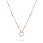 Tamaris Halskette - The Love Heart von Tamaris in Roségold mit filigranem, herzförmigem Anhänger vor weißem Hintergrund.