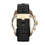 Diesel Armbanduhr mit schwarzem Zifferblatt mit gold-weißen Indizes, Chronographenwerk, goldenem Gehäuse und schwarzem Lederband; Rückansicht