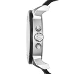 Diesel Armbanduhr mit schwarzem Zifferblatt mit mehreren Chronographen, Zeitzonenanzeigen und silbernen Verzierungen, silbernem Gehäuse mit schwarzem Topring und schwarzem Lederband; Seitenansicht