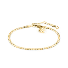 Echtzeit Armband - The Sleek One: Elegantes Goldkettenarmband mit einem kleinen 21er Charm und verstellbarem Verschluss von Echtzeit, abgebildet auf weißem Hintergrund - Teil unserer aktuellen Schmuckkollektion.