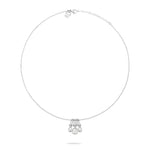 Die Echtzeit Halskette - Like Diamonds von Echtzeit besticht durch fünf Tropfenanhänger mit klaren Edelsteinen und glänzt als zeitloses Accessoire an einer zarten Kette.