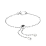 Das Echtzeit Armband - Like Diamonds von Echtzeit ist ein filigranes Silberarmband mit verstellbarem Verschluss und zwei tränenförmigen Charms - eleganter Damenschmuck für jeden Anlass.