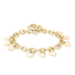 Das Echtzeit Armband - Endless Love von Echtzeit ist ein goldenes Gliederketten-Armband mit gleichmäßig angeordneten Herzanhängern, stilvoll auf weißem Hintergrund präsentiert.
