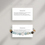 Amazonite Beads Armband auf Karte, die die Bedeutung der Halbedelsteine erklärt: Mit exquisiten Halbedelsteinen ist dieses Armband Schmuckstück und Talisman zugleich.
Der Amazonit soll seinem Träger Geduld sowie Toleranz bescheren und die Genügsamkeit steigern.
