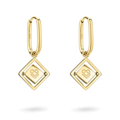 Liebeskind Berlin Ohrhänger in der Farbe gold, mit einem drehbaren Anhänger mit graviertem Logo auf der einen und graviertem Logoschriftzug auf der anderen Seite; Produktbild