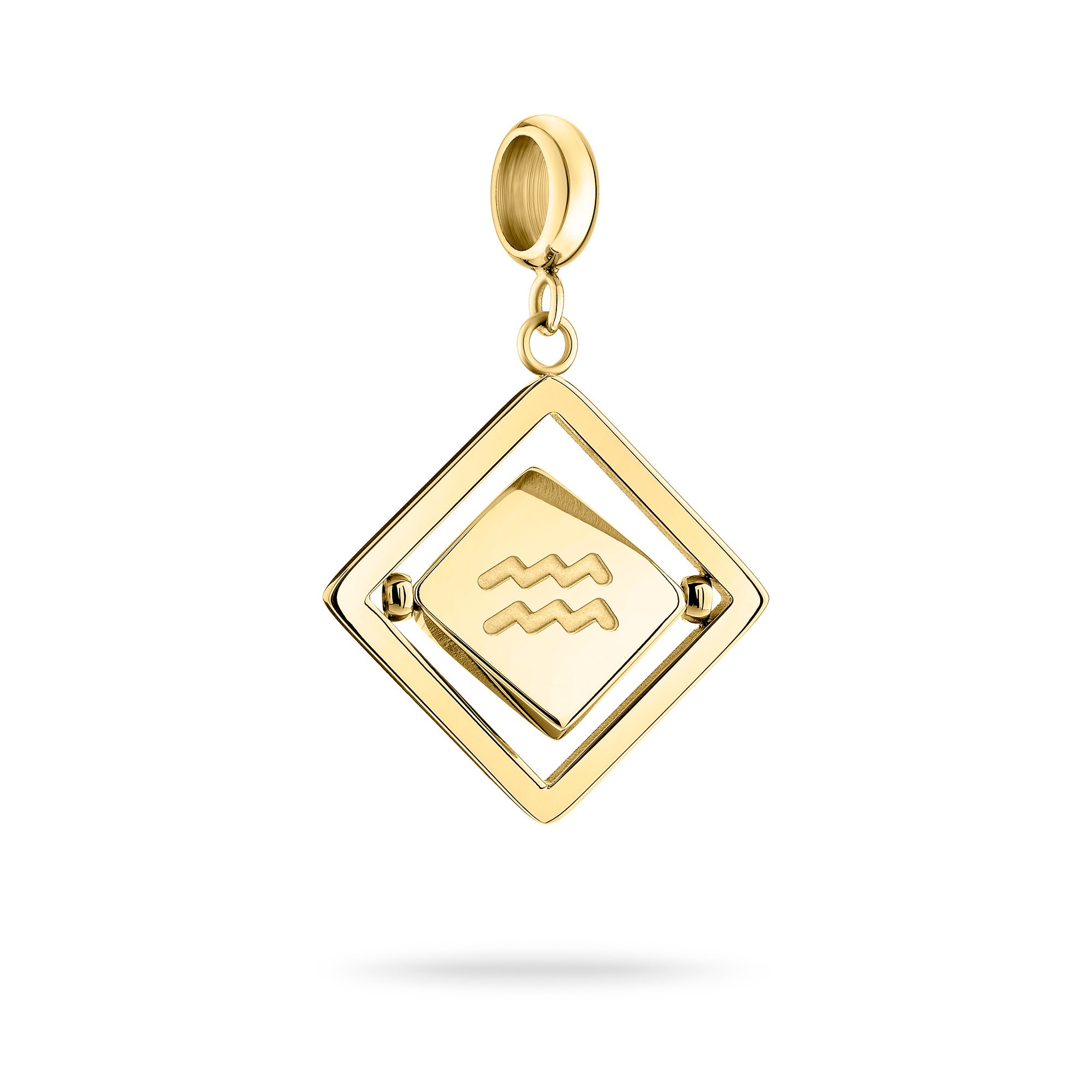 Goldener Liebeskind Berlin Charm mit drehbarem Plättchen, graviertem Wassermann-Zodiac-Symbol auf der einen und Logoschriftzug auf der anderen Seite; Produktbild