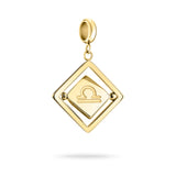 Goldener Liebeskind Berlin Charm mit drehbarem Plättchen, graviertem Waage-Zodiac-Symbol auf der einen und Logoschriftzug auf der anderen Seite; Produktbild