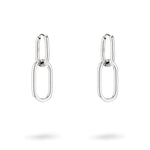 LIEBESKIND BERLIN Ohrhänger - Das Must-Have von Liebeskind Berlin: Silberne Ohrhänger mit zwei ineinander greifenden ovalen Gliedern, ein zeitloses Accessoire, das sich elegant auf weißem Grund präsentiert.