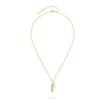 Die LIEBESKIND BERLIN Halskette - The Love Lock von Liebeskind Berlin besteht aus einer goldenen Kette mit drei vertikalen Balkenanhängern, die elegant auf einem weißen Hintergrund dargestellt sind.