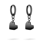 Die LIEBESKIND BERLIN Creole - Urban Heart von Liebeskind Berlin: Schwarze Hoop-Ohrringe mit geometrischem Herzanhänger, stilvoll auf weißem Hintergrund in Szene gesetzt.