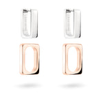 Zwei Paare geometrischer Ohrringe: eines aus Silber, eines aus Roségold - beide mit einem rechteckigen, hohlen Design. Modernes LIEBESKIND BERLIN Creole - Big Link von Liebeskind Berlin, inspiriert von zeitgenössischem Stil.
