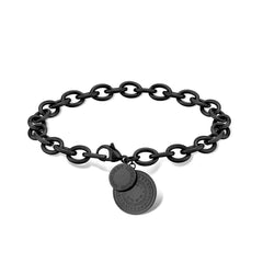Das LIEBESKIND BERLIN Armband - Vintage Coins von Liebeskind Berlin ist ein schwarzes Kettenglieder-Armband mit filigran geprägten Münzen und Karabinerverschluss, präsentiert vor weißem Hintergrund.