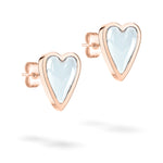 LIEBESKIND BERLIN Ohrstecker - Glasherz: Ohrstecker in Herzform aus Roségold mit hellblauen Glassteinen von Liebeskind Berlin auf weißem Hintergrund.