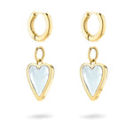 Die LIEBESKIND BERLIN Creole - Glass Heart von Liebeskind Berlin mit weißen, herzförmigen Anhängern wird stilvoll auf weißem Hintergrund präsentiert.