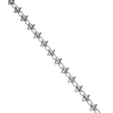 Die LIEBESKIND BERLIN Halskette - Spikes von Liebeskind Berlin zeichnet sich durch gleichmäßig verteilte, kleine pyramidenförmige Zacken entlang der Kette aus - ein auffälliges Statement.
