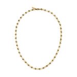 Die LIEBESKIND BERLIN Halskette - Urban Chic von Liebeskind Berlin zeigt kleine, gleichmäßig verteilte goldene Oval- und Stabglieder auf weißem Grund - eine elegante Damenkette für jeden Anlass.