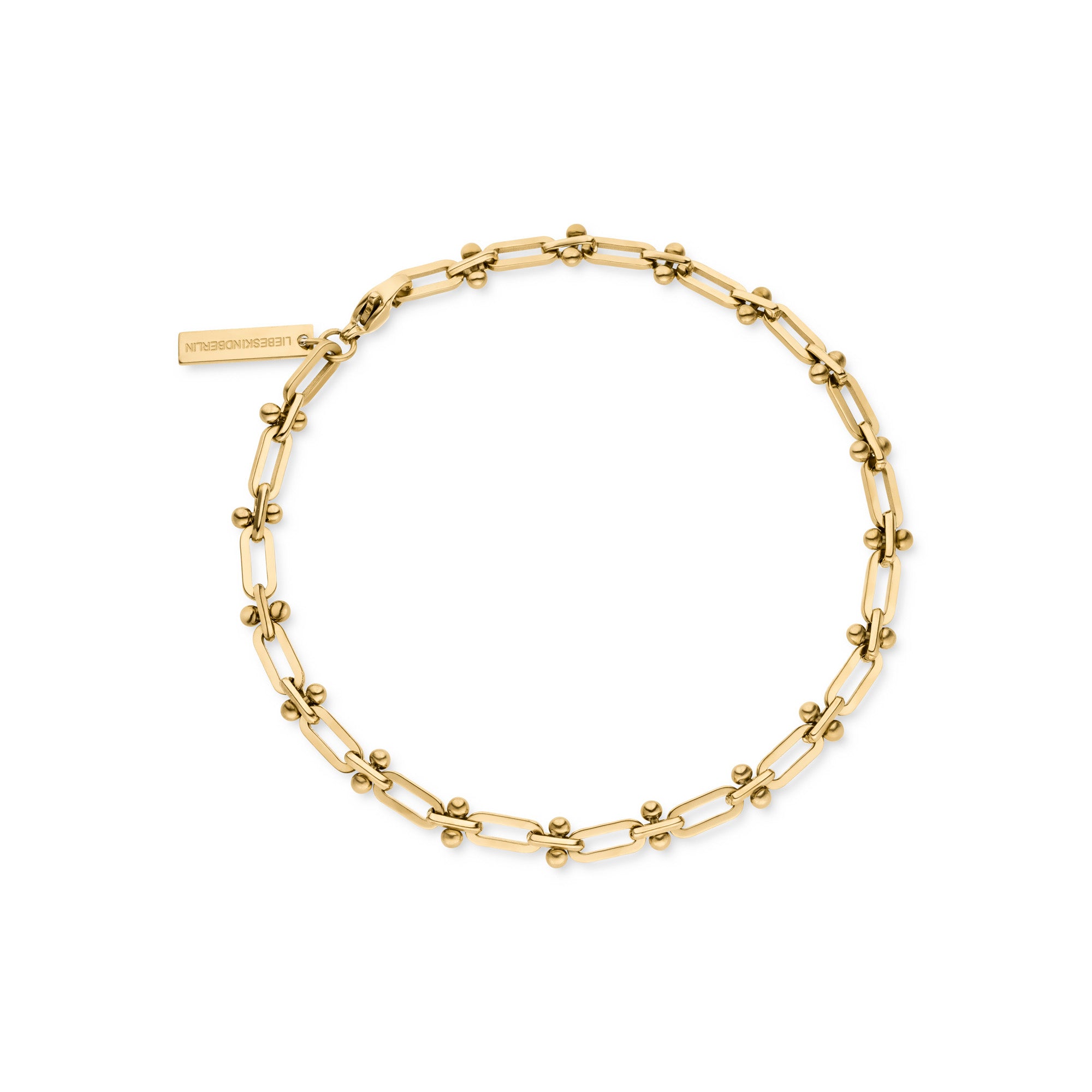 LIEBESKIND BERLIN Armband - Urban Chic von Liebeskind Berlin: eine goldene Kette im urbanen Stil mit verlängerten Gliedern und Perlenakzenten. Individuell anpassbar - perfekt für Ihren Stil, abgebildet auf weißem Hintergrund.