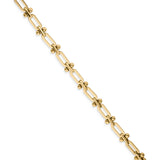 Das LIEBESKIND BERLIN Armband - Urban Chic von Liebeskind Berlin zeigt rechteckige Glieder und runde Perlenakzente, diagonal auf weißem Grund. Sein urbanes Design ist individuell einstellbar.