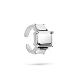 Der Ohrring LIEBESKIND BERLIN - Steel Diamond von Liebeskind Berlin zeigt ein facettiertes, quadratisches Design in Diamantoptik aus Edelstahl auf weißem Grund.