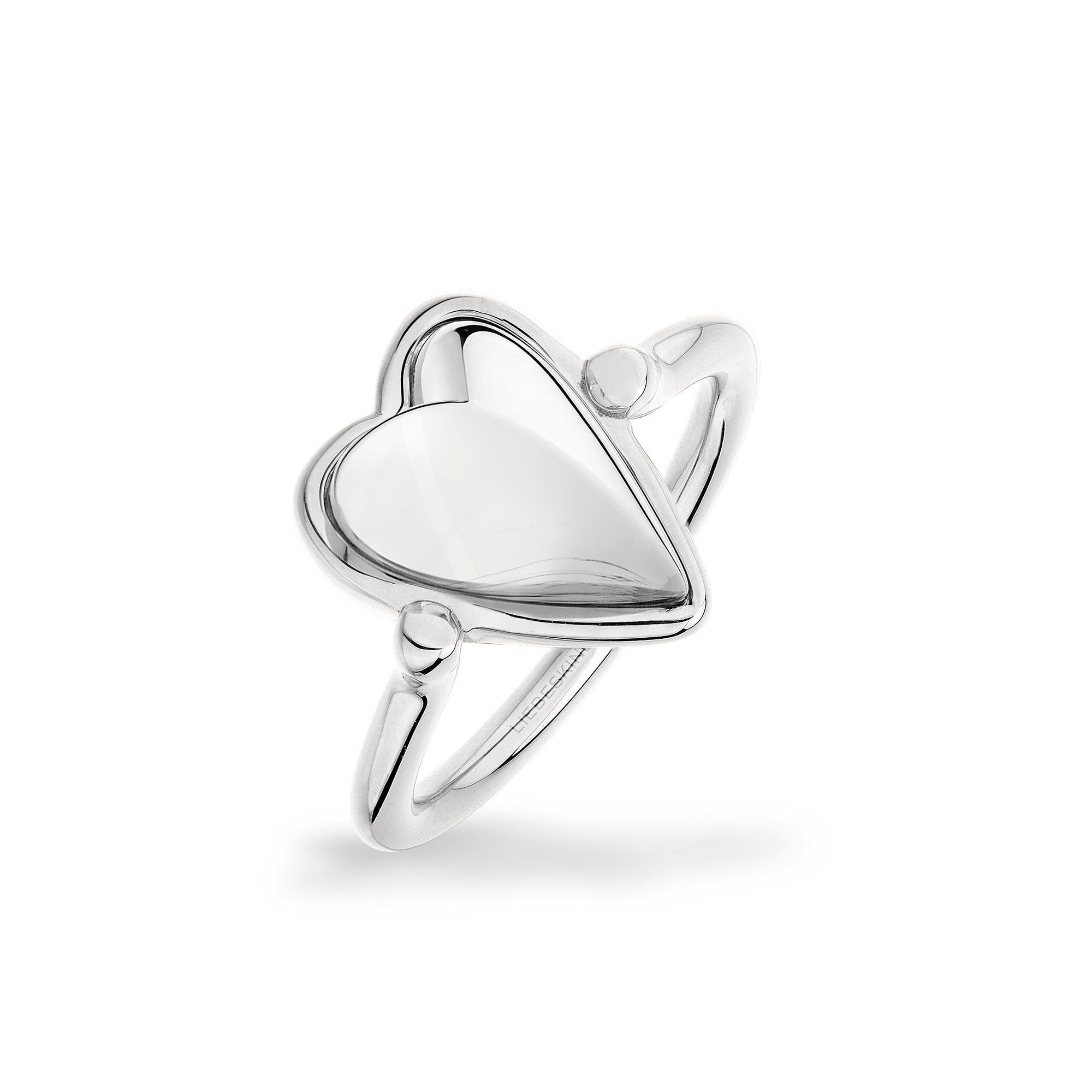 Liebeskind Berlin Ring - Metal Heart in 54: Silberner Ring mit herzförmigem Detail und zwei runden Akzenten - das ideale Geschenk.