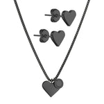 Das LIEBESKIND BERLIN Set - The Classy Heart von Liebeskind Berlin besteht aus einem minimalistischen schwarzen, herzförmigen Halsketten- und Ohrring-Set an einer Edelstahlkette.