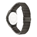 Die LIEBESKIND BERLIN Armbanduhr - Round Vinyl Vision ist eine schwarze Edelstahluhr mit verspiegeltem Zifferblatt und Liebeskind Berlin Gravur auf der Rückseite und dem Armband.