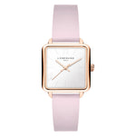 Die LIEBESKIND BERLIN Armbanduhr - The Classic Square hat ein quadratisches Zifferblatt, skandinavisches Design, ein Gehäuse aus Roségold und ein hellrosa Lederarmband von Liebeskind Berlin.