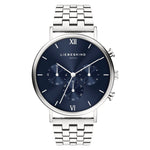 Die LIEBESKIND BERLIN Armbanduhr - Modern Chronograph von Liebeskind Berlin verfügt über ein silbernes Gehäuse, ein blaues Zifferblatt mit Chronographenzifferblättern und ein elegantes Edelstahlarmband für einen modernen Look.