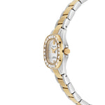 Seitenansicht der Philipp Plein The Spectre Small Damenarmbanduhr mit funkelnd besetztem Gehäuse und bicolorem Metallarmband