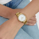 s.Oliver Armbanduhr - zeitlos mit funkelnden Steinen