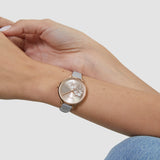 s.Oliver Armbanduhr - mit filigranem Blumendesign