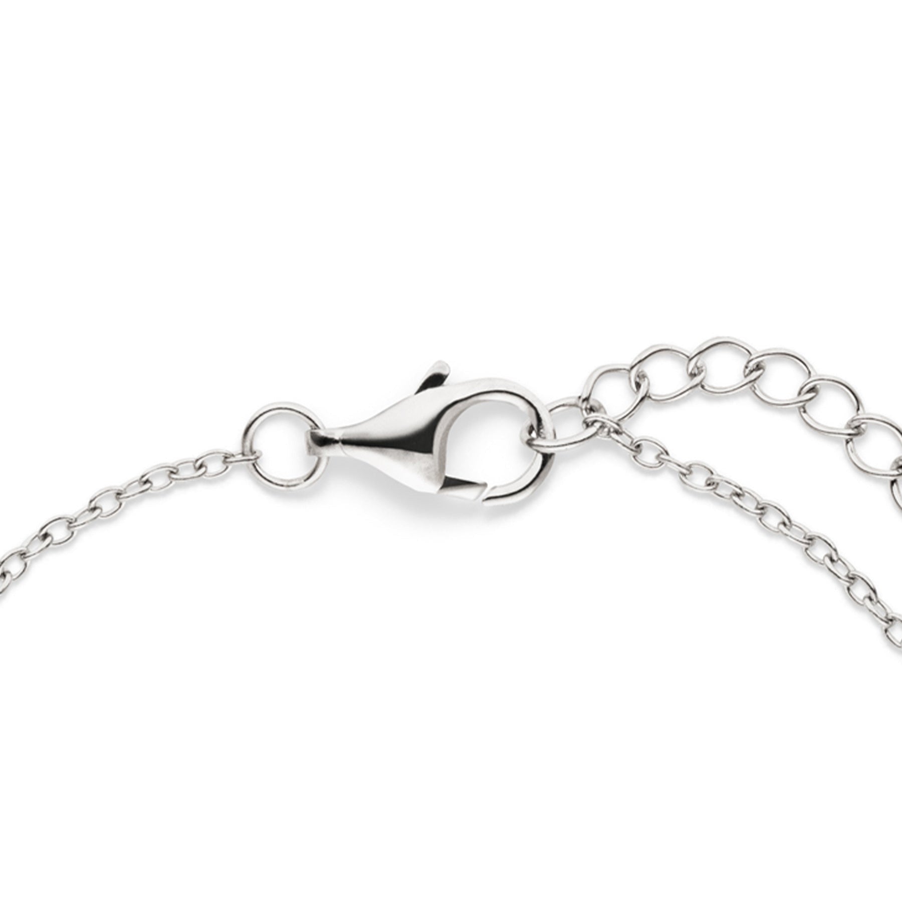 Silberfarbenes Mädchenarmband aus Silber mit filigraner Gliederkette. Dank Verlängerungskette individuell verstellbar.