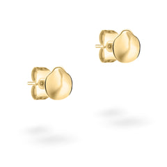 Tamaris Ohrstecker - Modern Layering: Runde goldene Ohrstecker der Marke Tamaris mit organischem, leicht unregelmäßigem Design auf weißem Hintergrund.