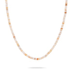 Die Tamaris Halskette - All About Beads besteht aus kleinen, runden beigefarbenen und hellbraunen Perlen in einem schlichten Strang - perfekt als dezentes Accessoire von Tamaris.