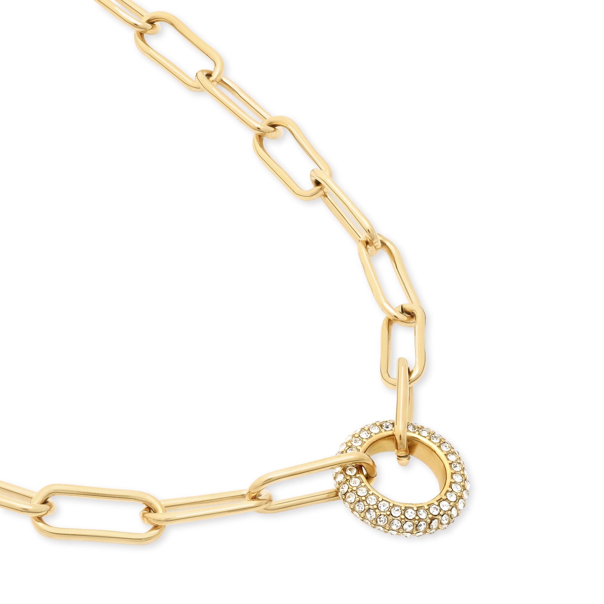 Die Tamaris Halskette - Glitter Donuts von Tamaris besteht aus einer goldenen Kette mit einem auffälligen, runden Zirkonia-Anhänger, ideal für Damen Schmuck-Liebhaberinnen, der sich elegant vor einem weißen Hintergrund präsentiert.