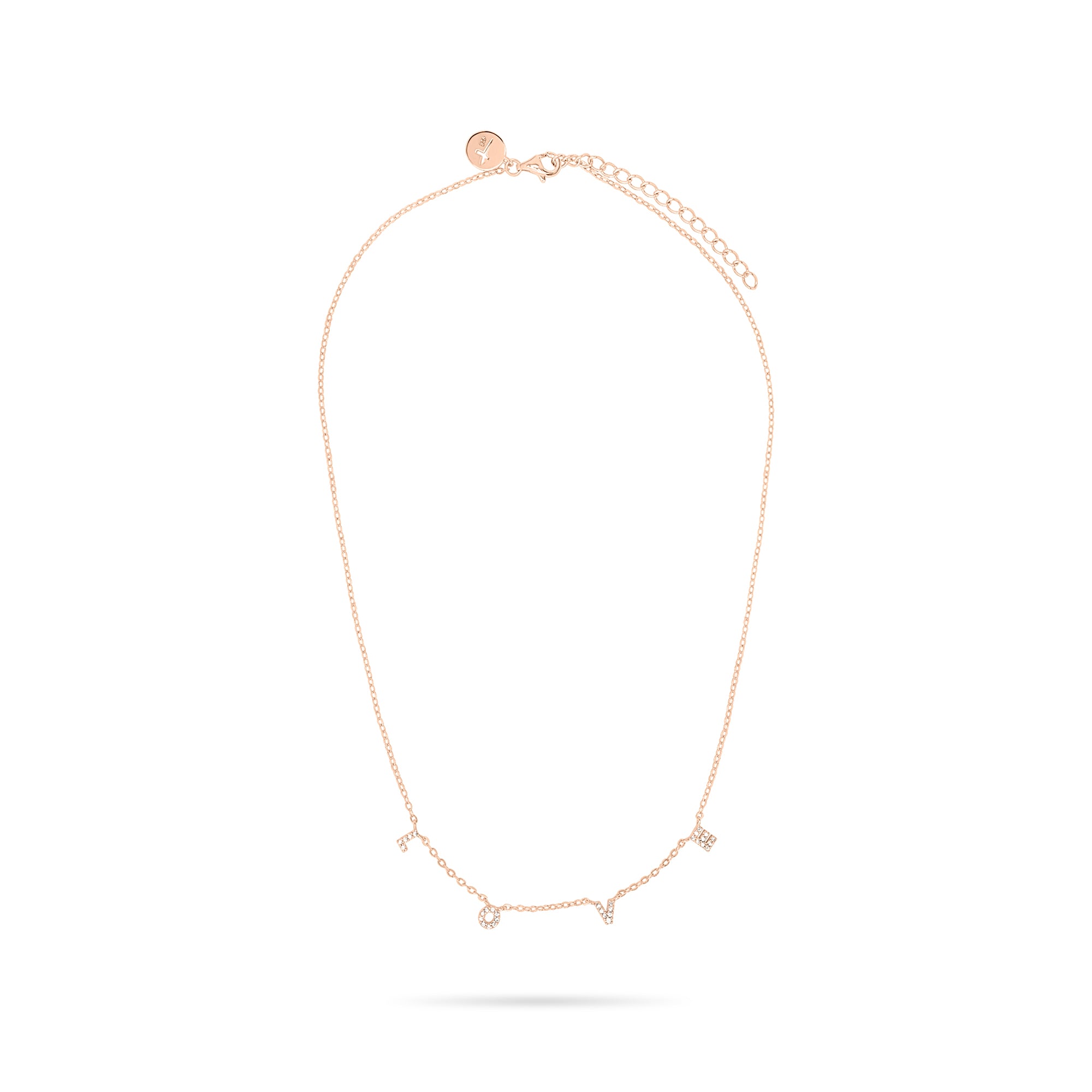 Die Tamaris Halskette aus der Silver Love Collection ist mit kleinen diamantförmigen Zirkonia-Steinen und einem dezenten LOVE-Charm versehen, die gleichmäßig auf der Kette verteilt sind und auf weißem Grund stehen.