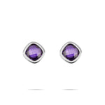 Frontalansicht der Tamaris Shiny Stones Ohrstecker in Silber mit facettiertem violettem Schmuckstein