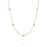 Tamaris Shiny Stones Halskette in Roségold mit fünf facettierten weißen Schmucksteinen