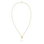 Die Tamaris Halskette - Modern Layering von Tamaris zeichnet sich durch eine schlichte goldene Kette mit einem runden Anhänger aus, der auf weißem, idealem Damen Schmuck präsentiert wird. Diese elegante Halskette verleiht jedem Outfit einen zeitlosen Stil.
