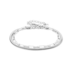 Tamaris Armband - Modern Layering von Tamaris besteht aus einer Schlangenkette, rechteckigen Linkkettengliedern und einem verstellbaren Verschluss mit Verlängerungskette.