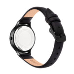 Die Tamaris Armbanduhr - Romantic Flowers, von hinten gesehen, hebt ihr Edelstahlgehäuse und die Schließe hervor.