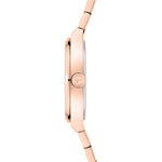 Seitenansicht der schlanken und eleganten Tamaris Armbanduhr - The Round Basic Essential, mit roségoldenem Finish, Edelstahlband und einer runden Krone von Tamaris.