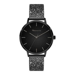 Tamaris Set - Das funkelnde Schwarz: Eine elegante Tamaris-Uhr mit schwarzem Zifferblatt und einem mit Strasssteinen besetzten schwarz-silbernen Glitzerarmband - perfekt, um jedem Outfit Glanz zu verleihen.