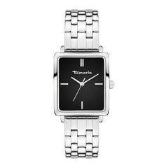 Die Tamaris Armbanduhr - The Square: Edelstahlarmband in Silber, rechteckiges schwarzes Zifferblatt mit silbernen Stundenmarkern und Tamaris Logo.