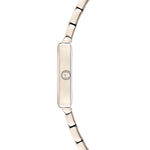 Seitenansicht der Tamaris Armbanduhr - The Square by Tamaris mit schlankem, eckigem Gehäuse, elegantem Edelstahlarmband und einer markanten Krone auf dem Gehäuse.