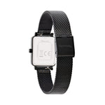 Die Tamaris Armbanduhr - Tiny Watch zeigt sich von hinten mit Mesharmband, sichtbarer Schließe und Gehäusegravur - minimalistische Eleganz, wie von einer Tamaris Damenuhr bekannt.