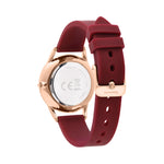 Rückansicht der Tamaris Armbanduhr - Sporty Flowers by Tamaris mit roségoldenem Gehäuse, kastanienbraunem Silikonarmband und dezenten floralen Akzenten auf weißem Hintergrund.
