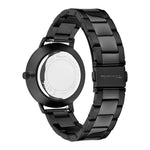 Die Tamaris Armbanduhr - Everyday Hero von Tamaris hat ein schwarzes Metalldesign im klassischen Stil und ein Edelstahlarmband, das die Schließe und den Gehäuseboden zur Geltung bringt.